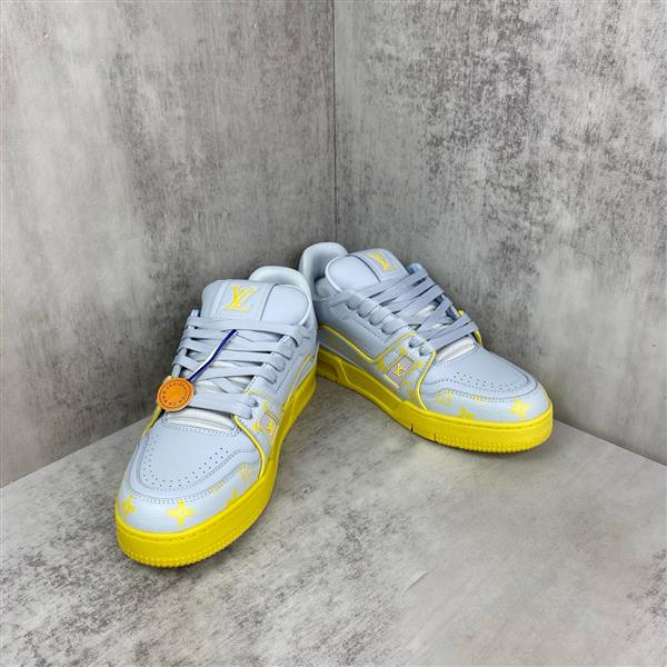 20251128154046459 390